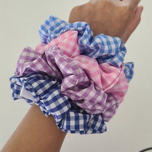 Set of 4 Gingham Scrunchies